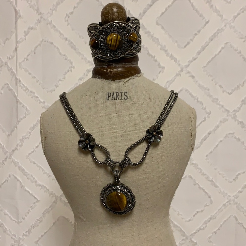 🌈Tiger eye necklace and cuff bracelet set🌈